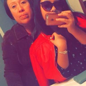 Meet your Posher, Michelle raquel